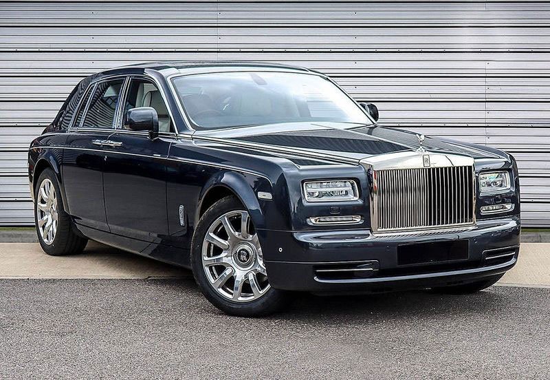 Rolls Royce Phantom Wedding Car